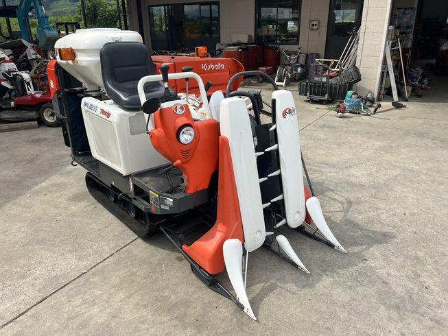 コンバイン ER211W 写真２