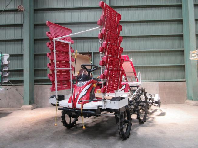 野菜移植機 PW20R 写真２