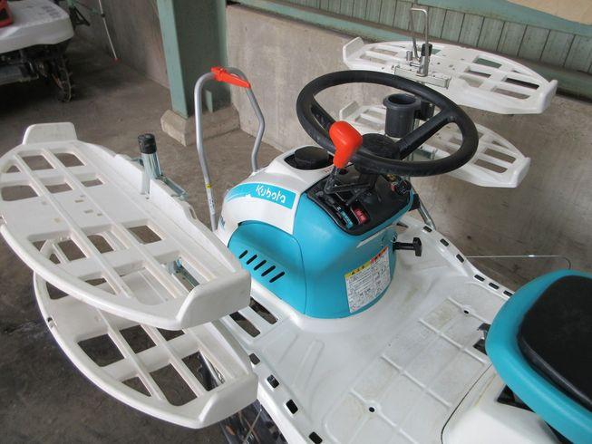 田植機 EP4-S 写真８