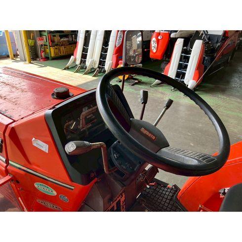 トラクター L1-235 写真５