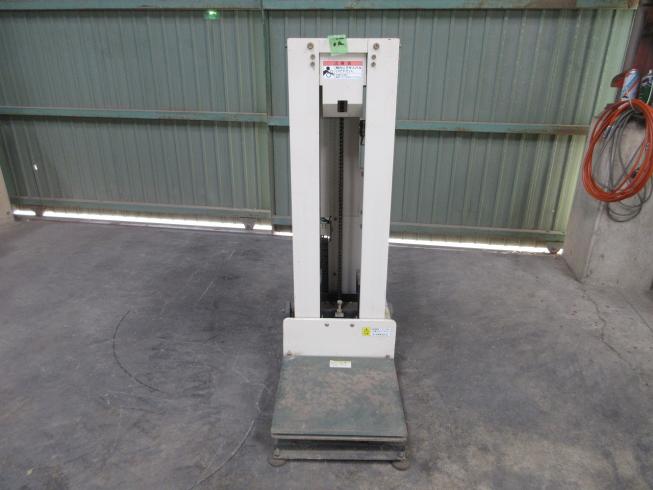 米袋用昇降機 LU-35 写真３