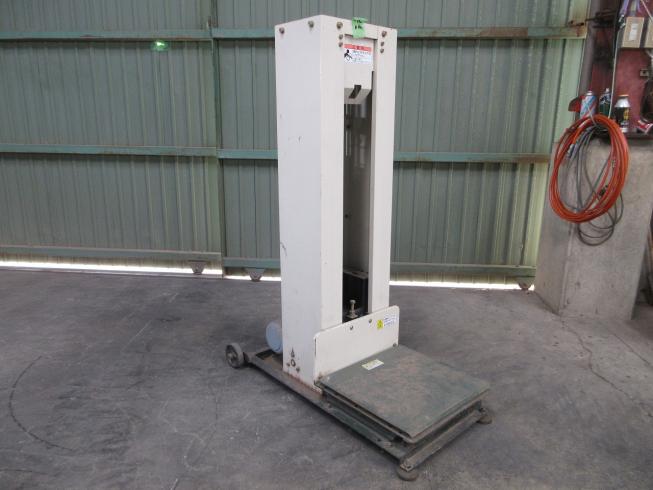 米袋用昇降機 LU-35 写真２