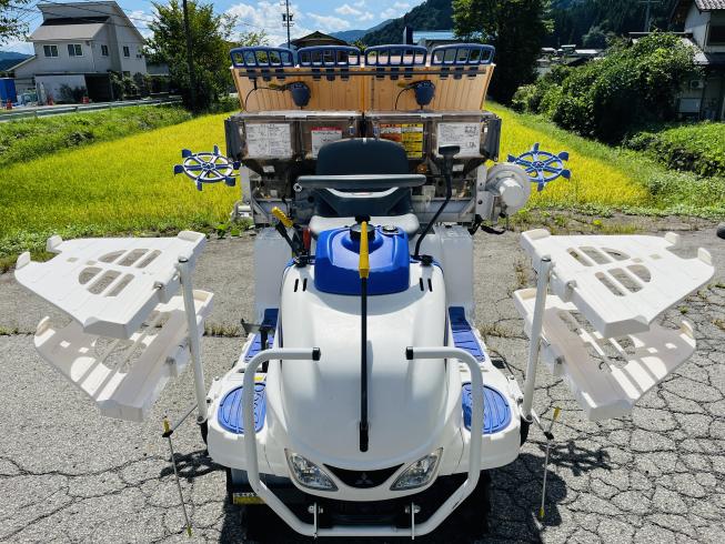 田植機 LE4 写真３