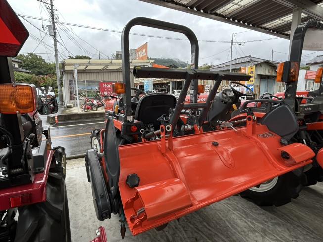 トラクター B17XBSMAG 写真３