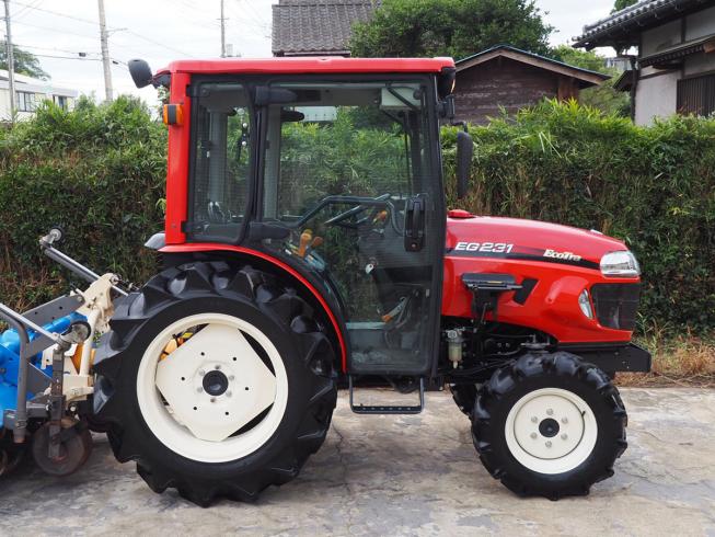 トラクター EG231 写真２