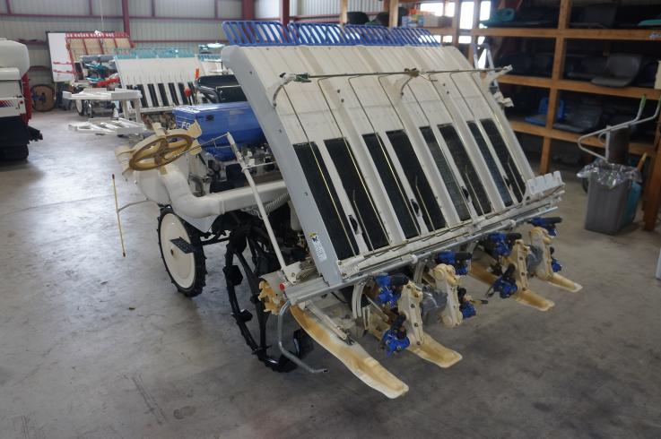 田植機 PQZ4 写真４