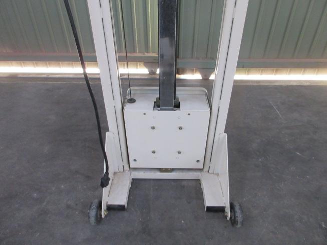 米袋昇降機 LU206 写真６