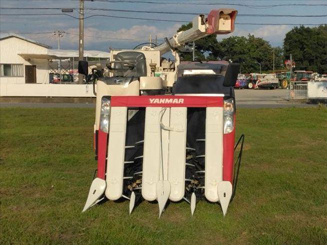 コンバイン AE447 写真５