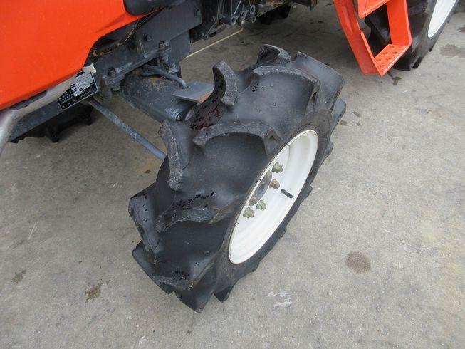 トラクター KB16(F) 写真７