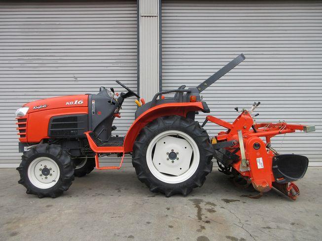 トラクター KB16(F) 写真３
