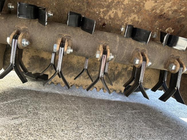 草刈機 HR661A 写真６