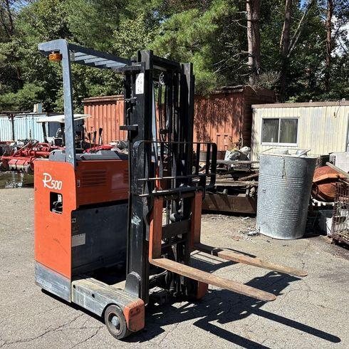 フォークリフト 6FBRJ9 写真２