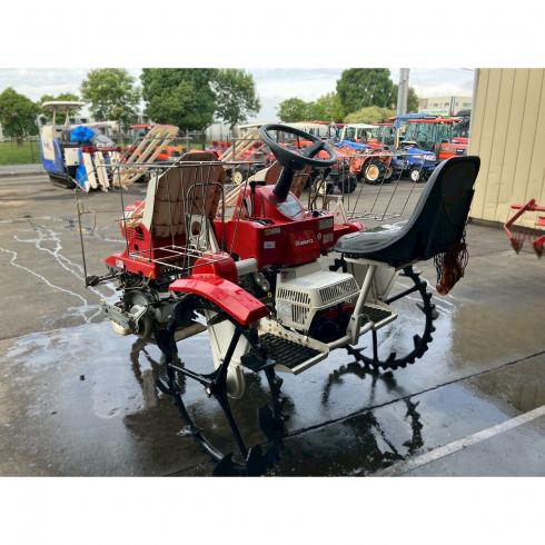 ポット成苗田植機 RS-41 写真３