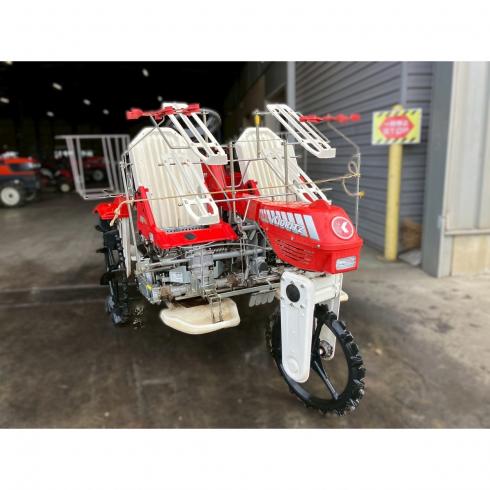 ポット成苗田植機 RS-41 写真２