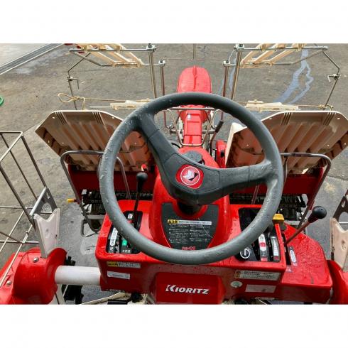 ポット成苗田植機 RS-41 写真８