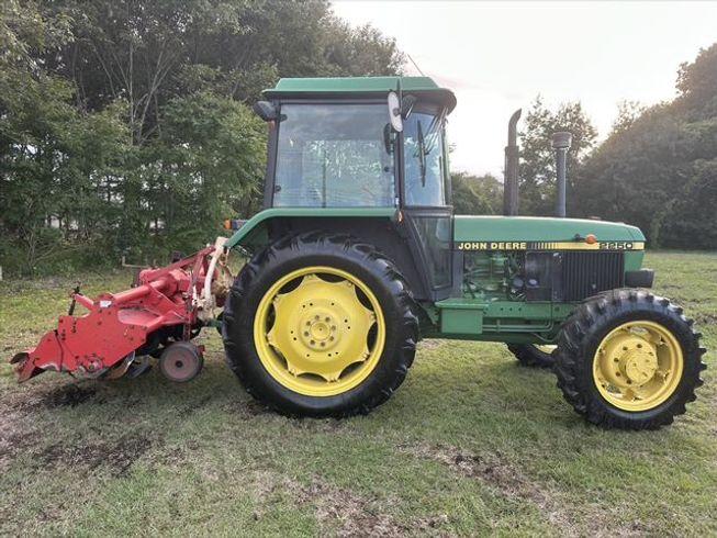 トラクター 2250 写真２