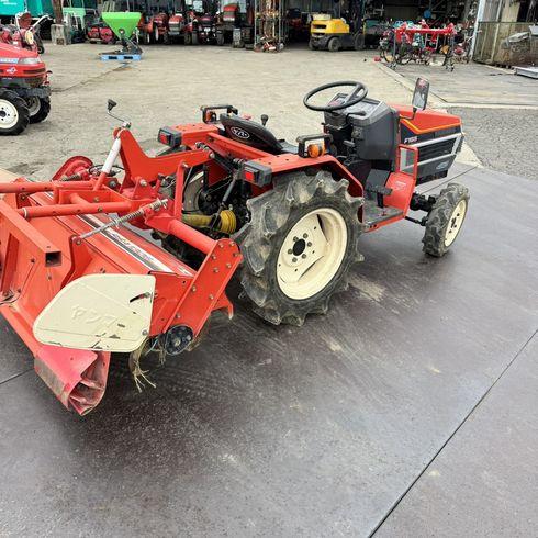 トラクター F165D 写真５