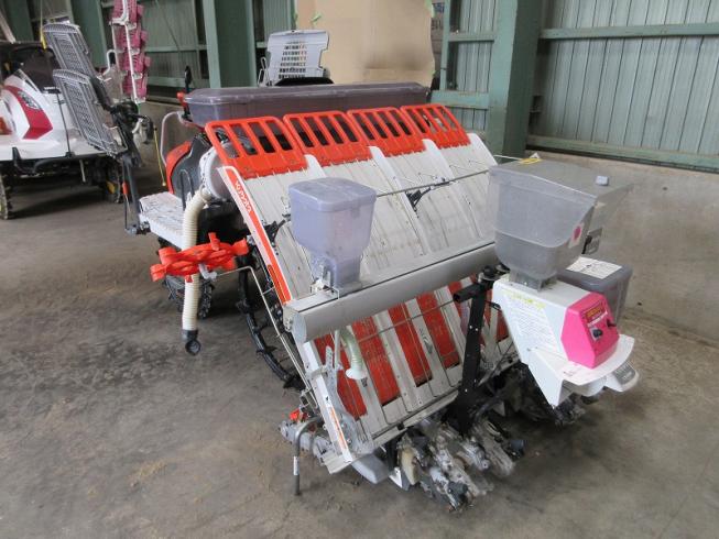 田植機 AW4-F 写真５