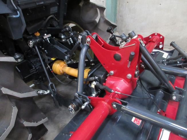 トラクター YT233A+ローダー 写真９