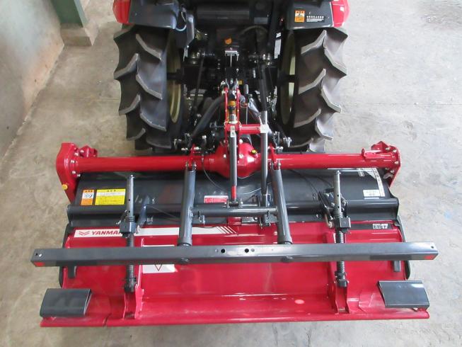 トラクター YT233A+ローダー 写真12