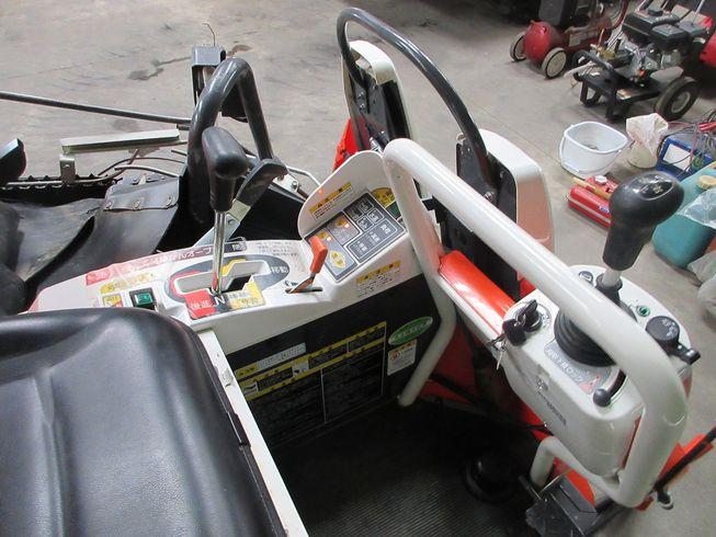 コンバイン ER213G-W 写真６