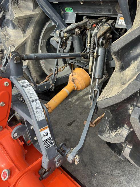 トラクター KL330FQBMAWF7 写真７