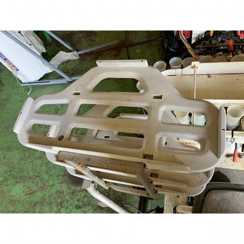 乗用汎用野菜移植機 PH2R,E 写真12