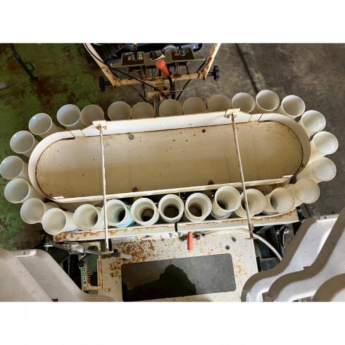 乗用汎用野菜移植機 PH2R,E 写真８