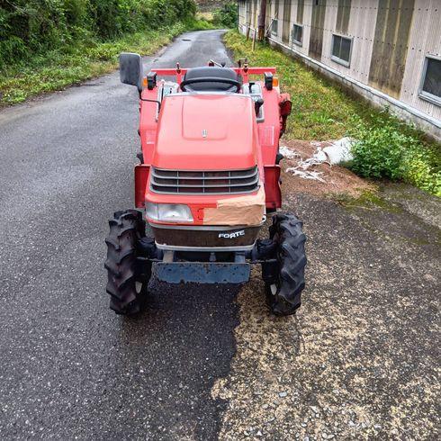 トラクター F6  写真５