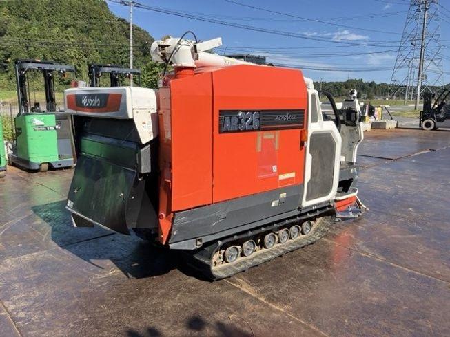 コンバイン AR326② 写真２