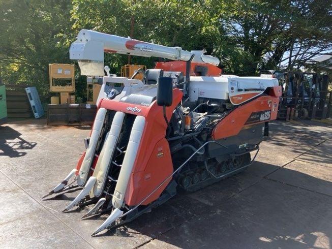 コンバイン AR326② 写真４