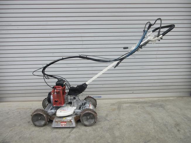 草刈機 AZ851 写真３