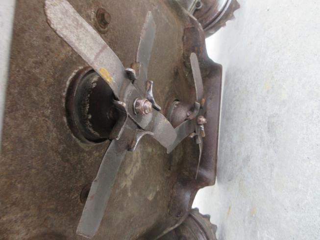 草刈機 AZ851 写真８