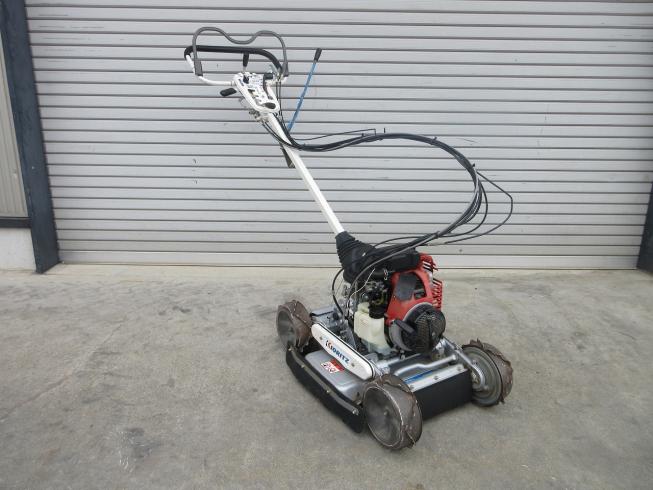 草刈機 AZ851 写真２