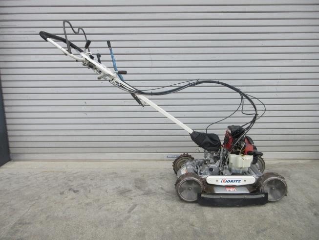 草刈機 AZ851 写真４