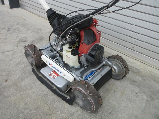 草刈機 AZ851 写真６