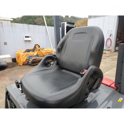 フォークリフト FB10PN-75-300 写真７