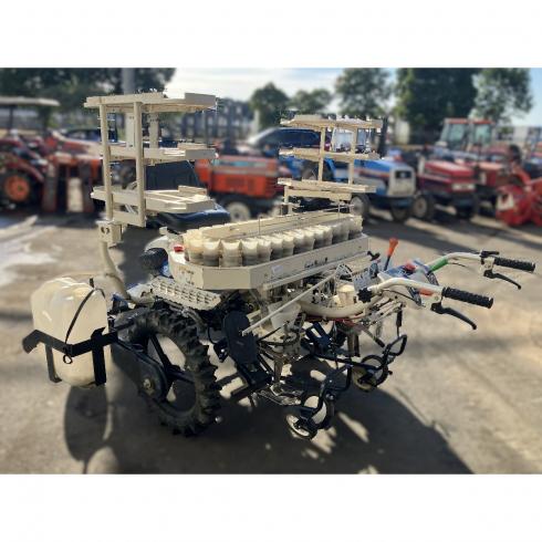 半自動野菜移植機 PVHR203-120L3WD 写真４