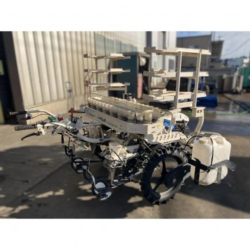 半自動野菜移植機 PVHR203-120L3WD 写真３