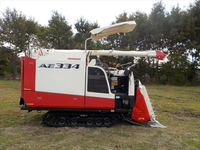コンバイン AE334 写真２