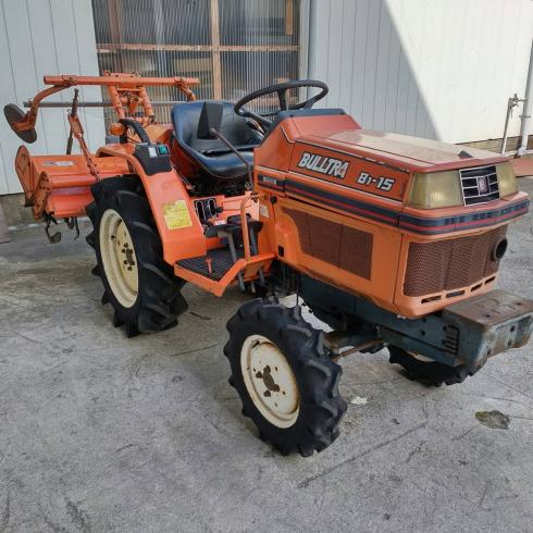 トラクター B1-15 写真２