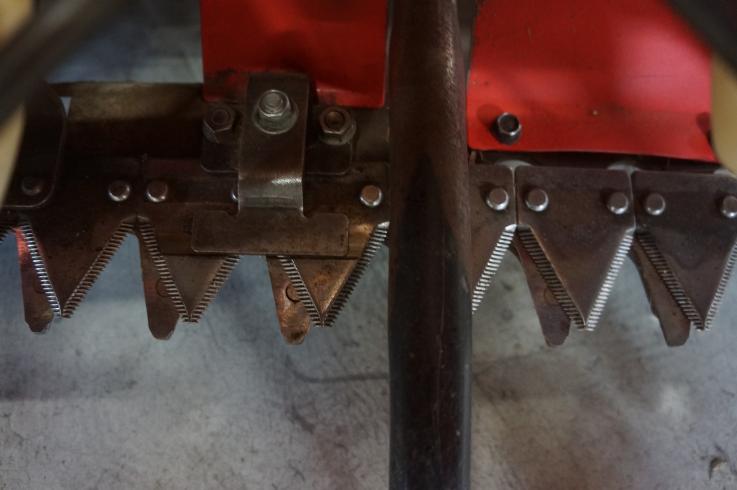 コンバイン GC215 写真８