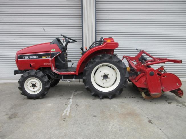 トラクター MT165 写真３
