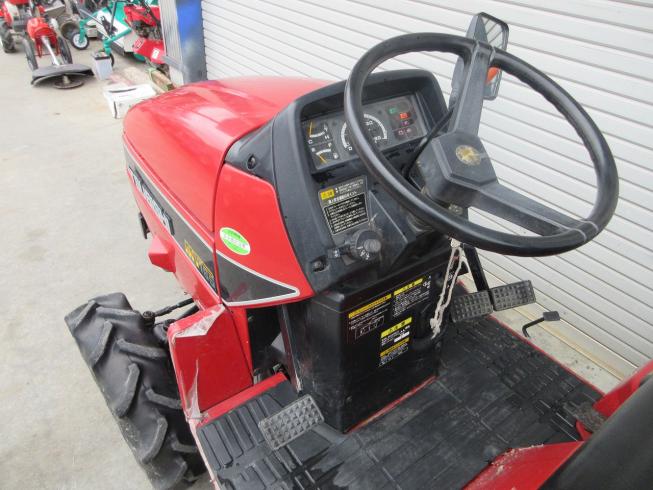 トラクター MT165 写真６