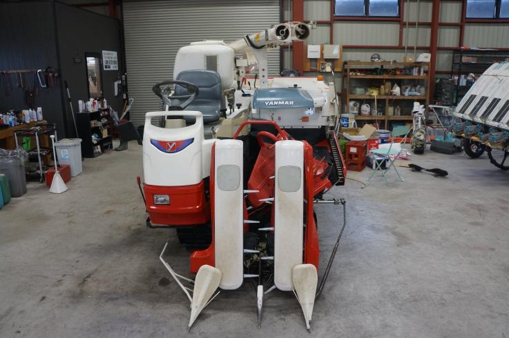 コンバイン GC222 写真２