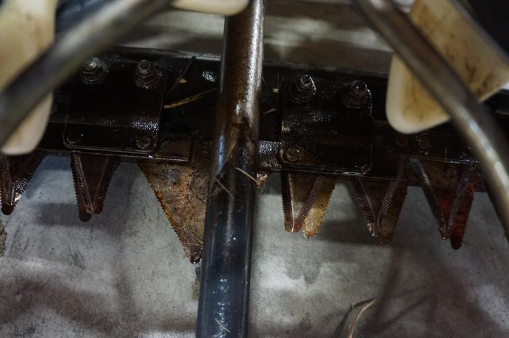 コンバイン GC222 写真８