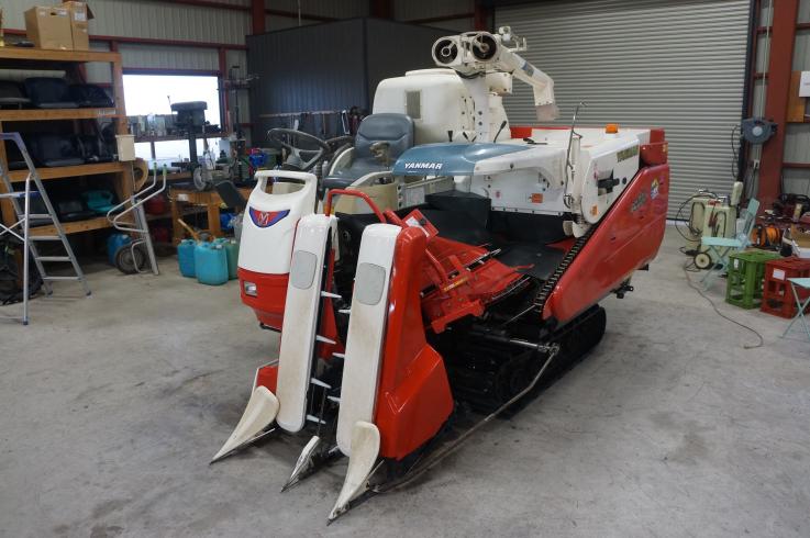 コンバイン GC222 写真３