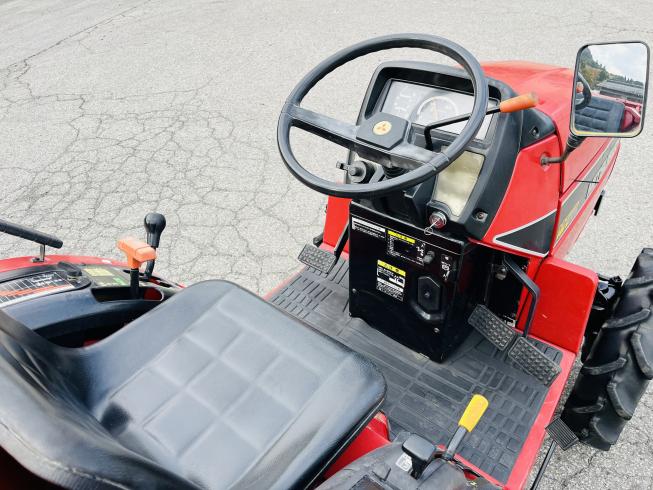 トラクター MT205 写真８