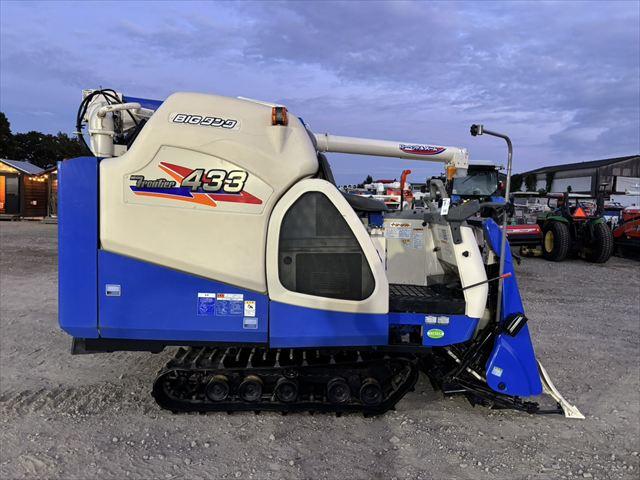 コンバイン HFC433G 写真２