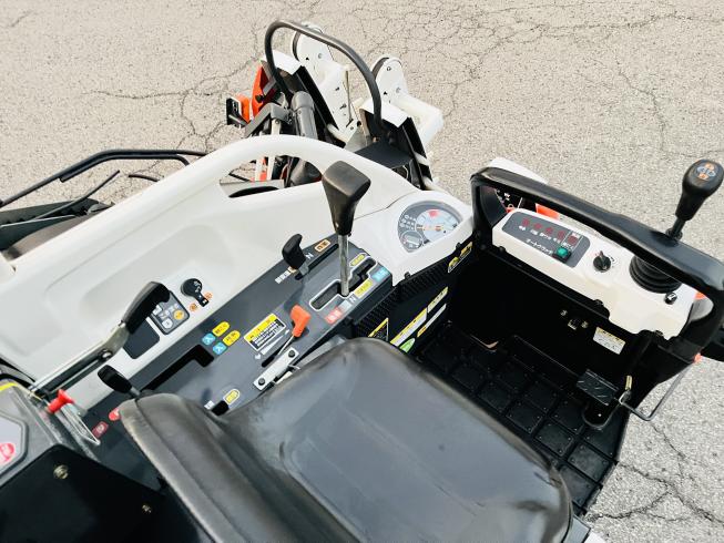 コンバイン ARN320-GDXW 写真９